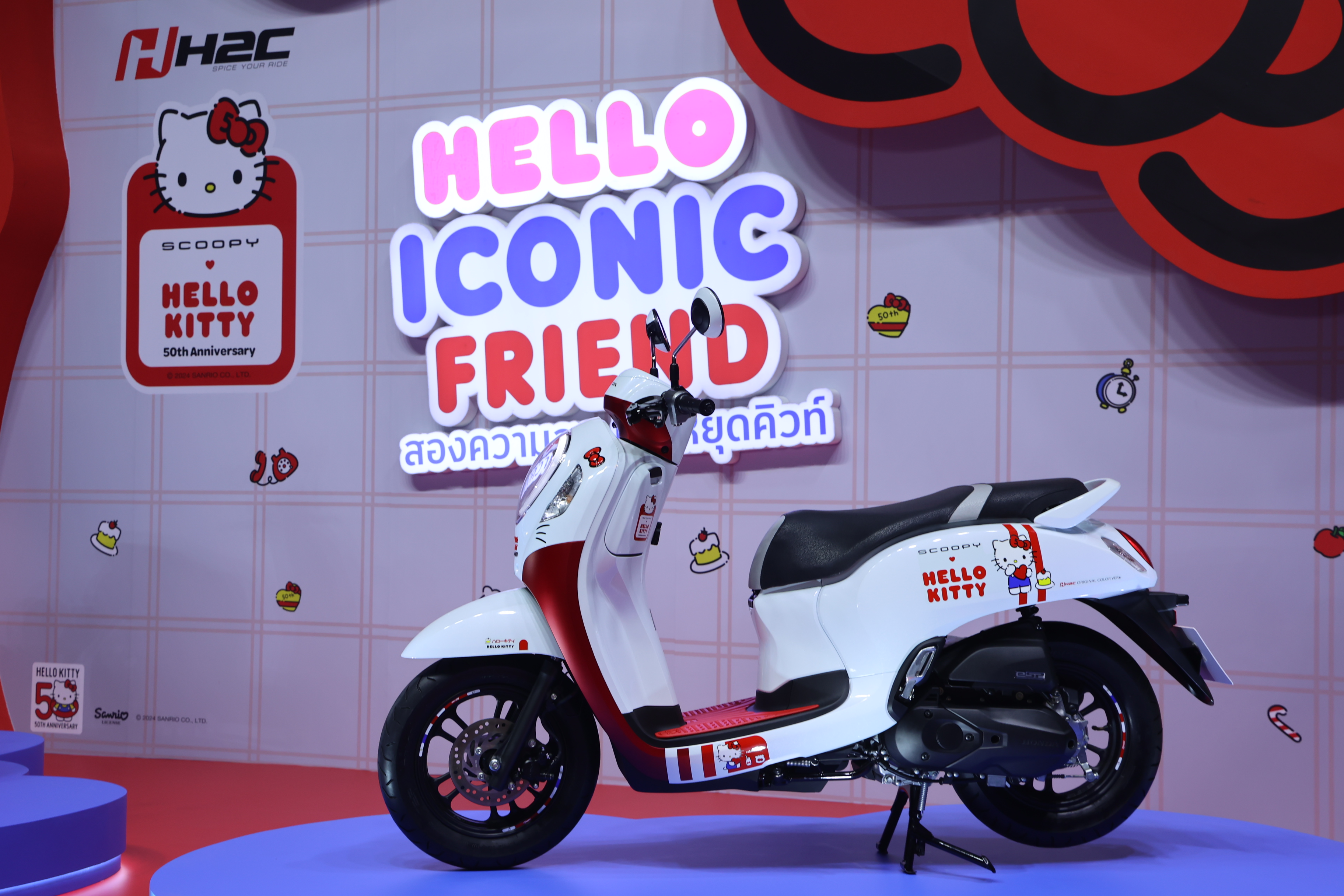 ไทยฮอนด้า เขย่ากระแสตลาดรถเอ.ที. เอาใจคนรุ่นใหม่นำร่อง เปิดตัว 2 รุ่น ‘New Honda FORZA350’ และ ‘Honda Scoopy Hello Kitty Limited Edition’